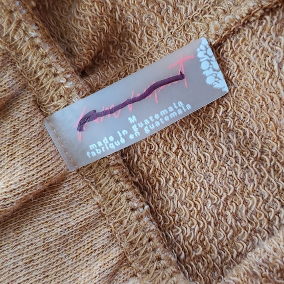 18. Free People Movement Siren Shorts Earth - Picture 7 of 17